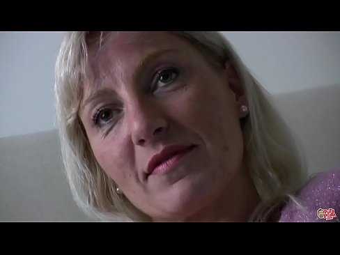 ❤️ Ema, keda me kõik keppisime ... Daam, käitu! ️ Pornovideo at porn et.myteporn.ru ☑